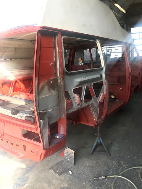 fahrzeugbau-bojens-bulli-001